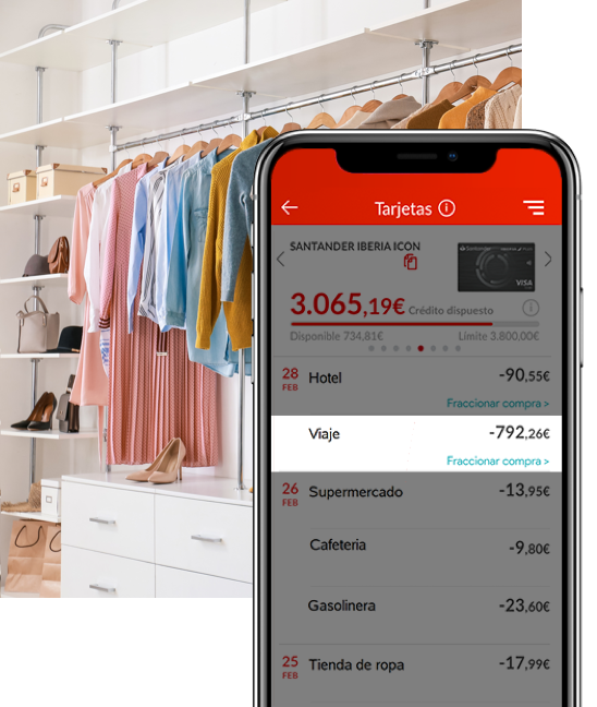 Se ve un ropero y un móvil con la app de santander