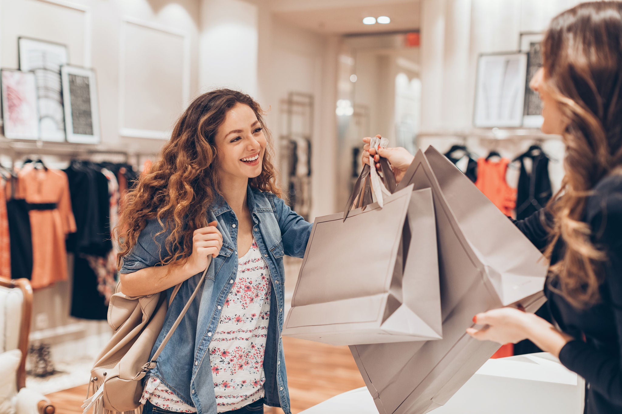 Mujeres de compras